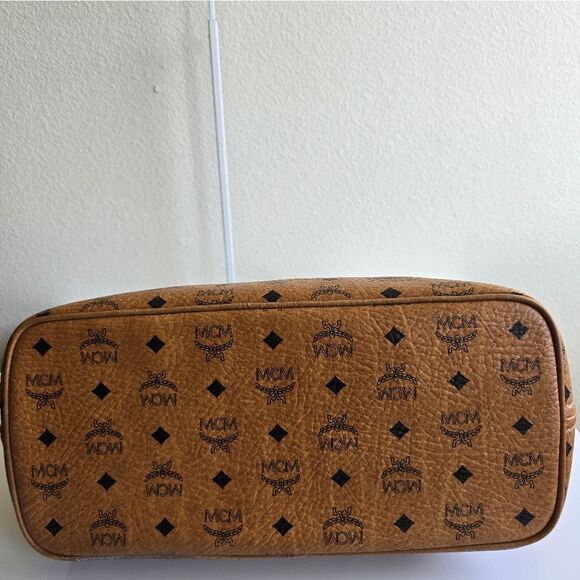 MCM Visetos Tote Bag Cognac - Picture 6 of 16